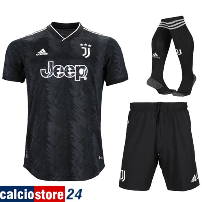 Kit Maglia Juventus Seconda (Pantaloncini + Calzini) 2022/2023